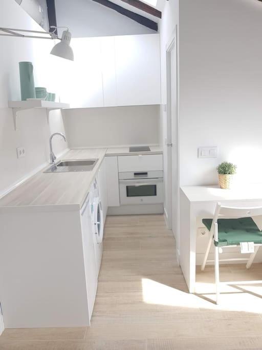 Apartamento Cuenca En Cuatro Caminos - Nuevos Ministerios Madrid Exterior foto